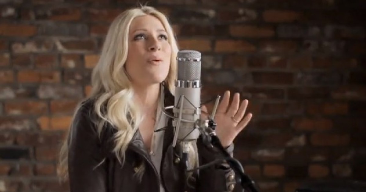 Suitcases Dara Maclean EMCI TV