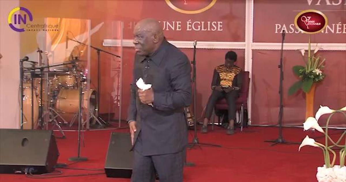 Le vase d'Honneur Charles Talingano EMCI TV