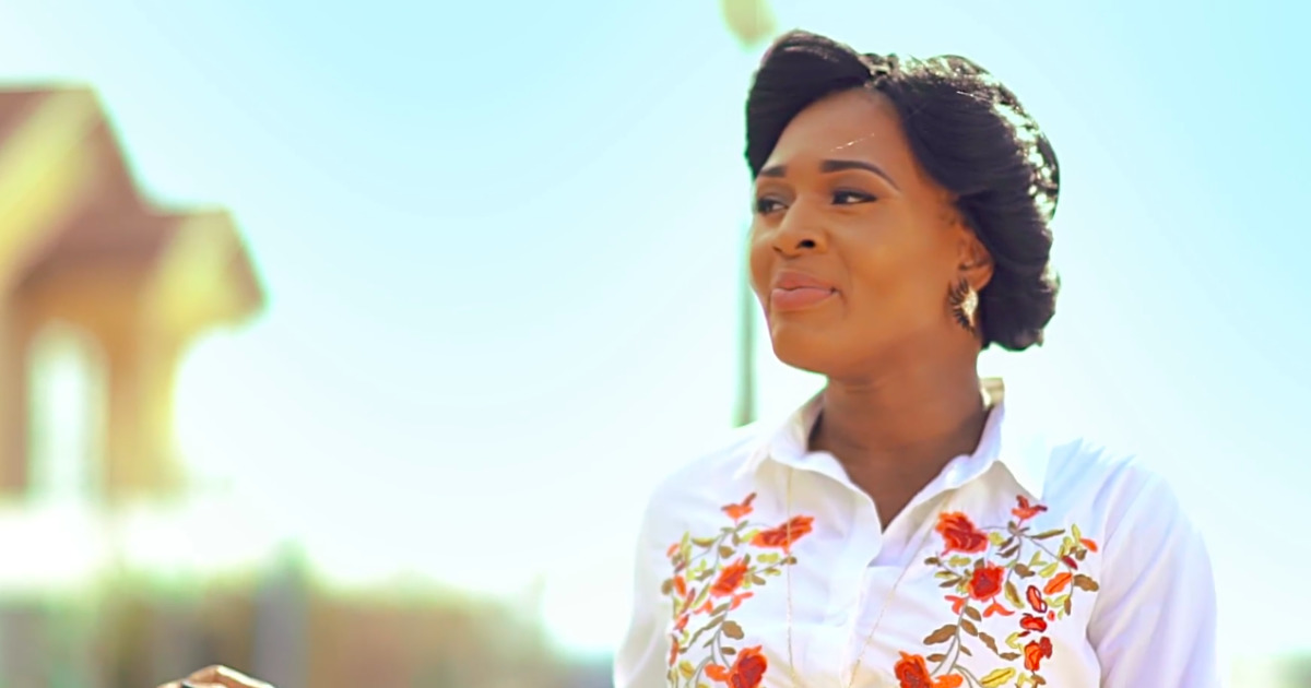 TÉLÉCHARGER JE CHANTE HOSANNA DE DENA MWANA CHANTE DENA JE DE MWANA HOSANNA TÉLÉCHARGER
