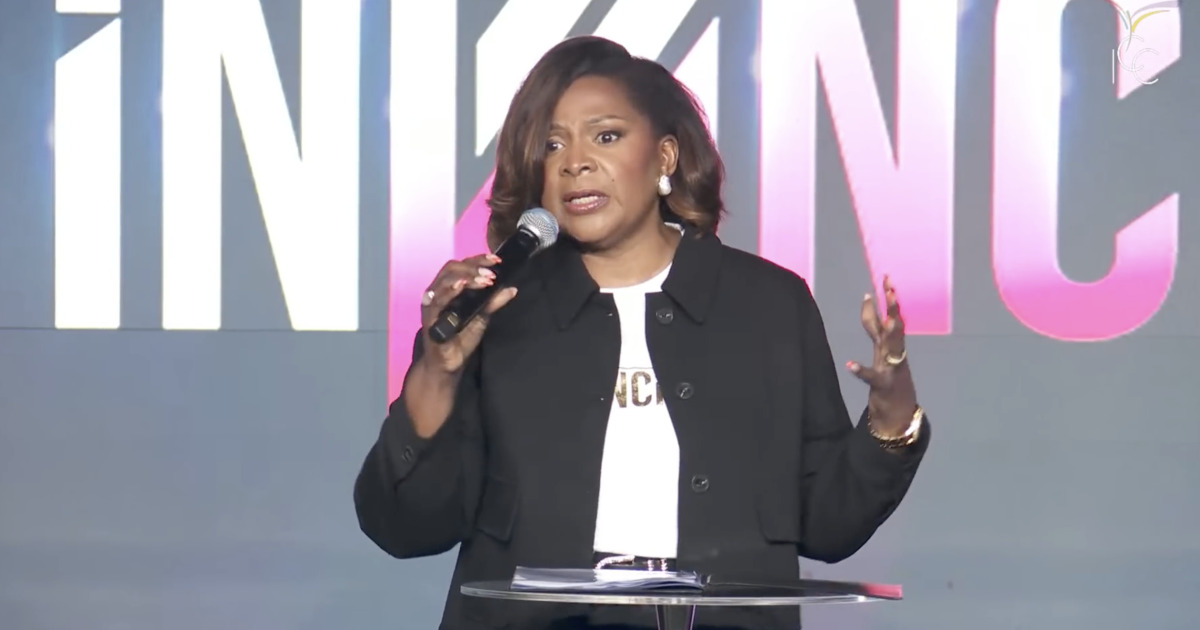 Invincible dans mes relations - Conférences - Modestine Castanou - EMCI TV