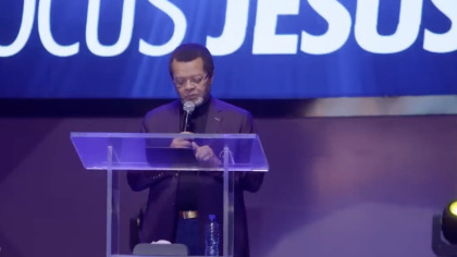 2 tempêtes qui nous empêchent de fixer les regards sur Jésus-Christ