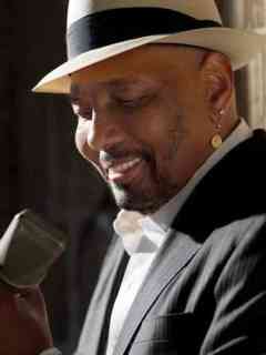 Aaron Neville